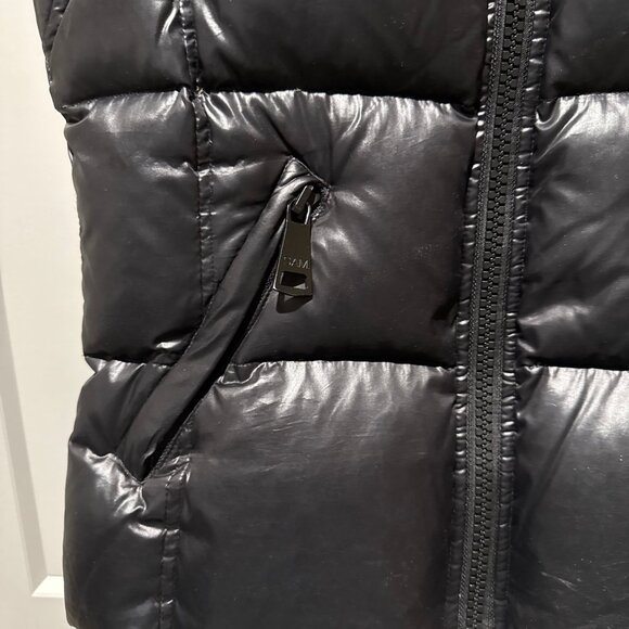SAM New York Black Puffer Vest Women’s Size M Quilted Down Insulated Zip vest. - Picture 5 of 6